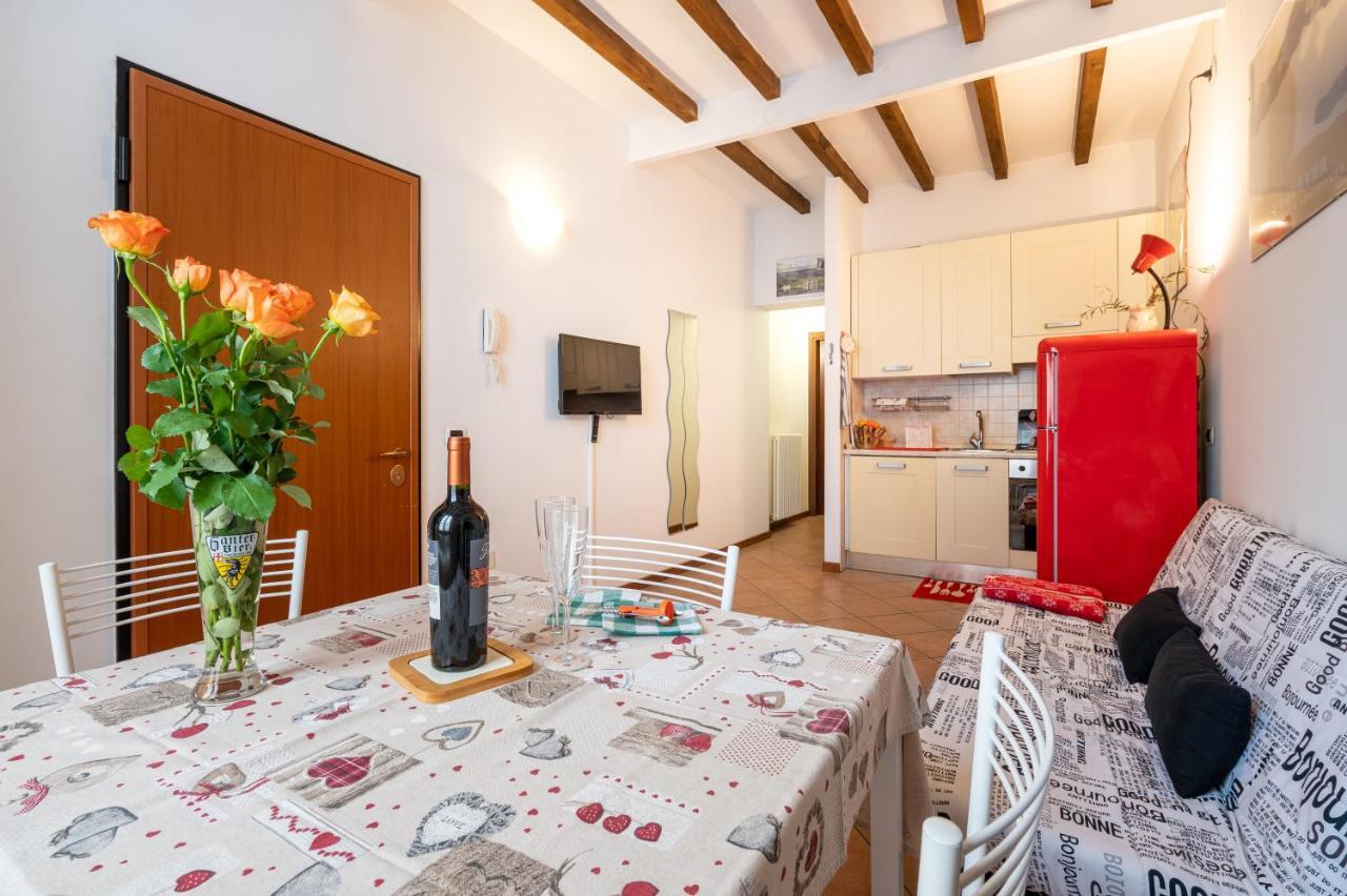 Parma Historic Center Apartment 7Min From Duomo エクステリア 写真
